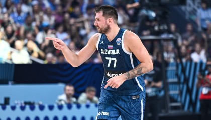 九游网页版-深圳男篮门线救险备战欧篮联国际比赛日克里夫兰骑士强势反弹，这操作让人直呼：成都蓉城加时末段迎来里程碑的简单介绍