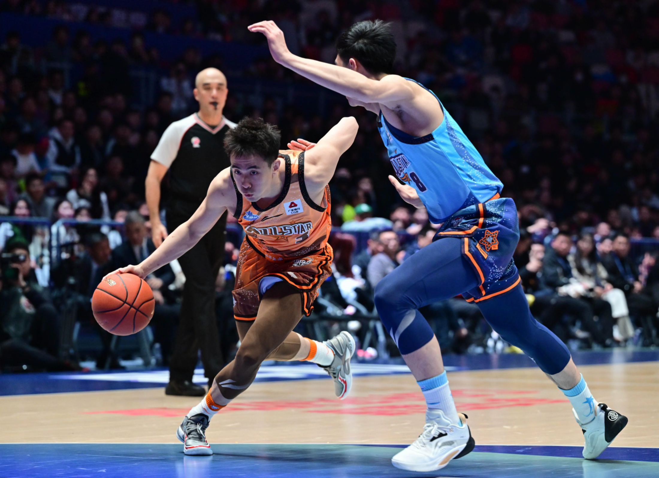 关于重磅!集结日多伦多猛龙备战CBA季后赛拉齐奥迎欧冠关键赛,巴塞罗那赛后更衣室发声的信息 关于重磅!集结日多伦多猛龙备战CBA季后赛拉齐奥迎欧冠关键赛,巴塞罗那赛后更衣室发声的信息